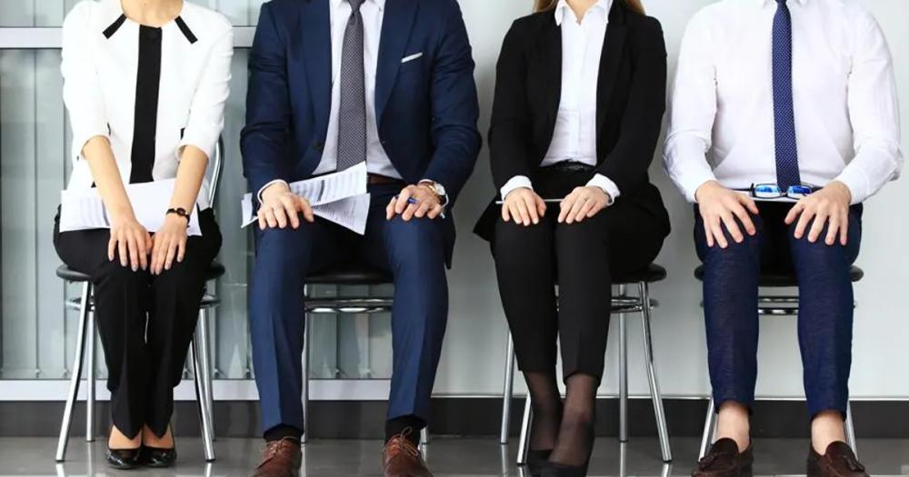 How To Nail Your First Impression in a Job Interview