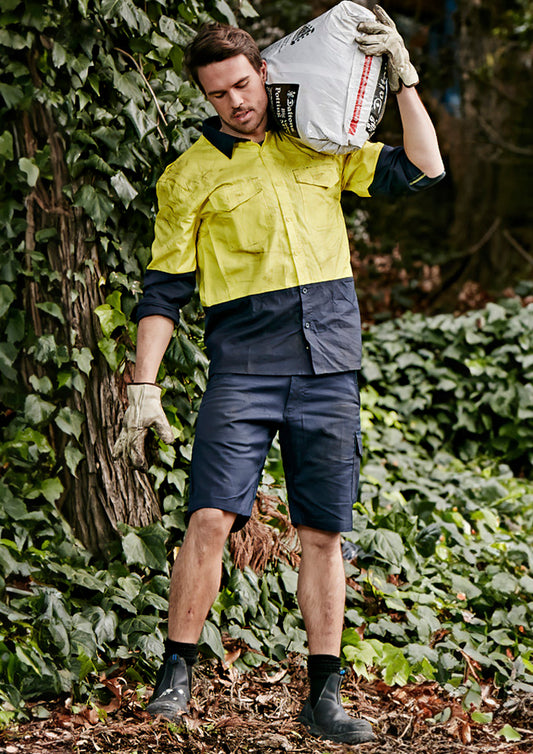 Mens Rugged Cooling Vented Short